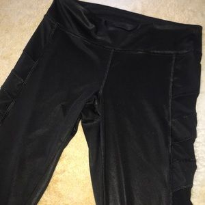 (2 ITEMS) Black Mesh Opening Leggings
